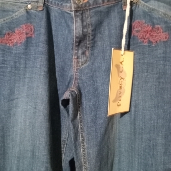 Privacy CA premium 1669 women's blue jeans.  Size 17/18. NWT - Picture 1 of 10